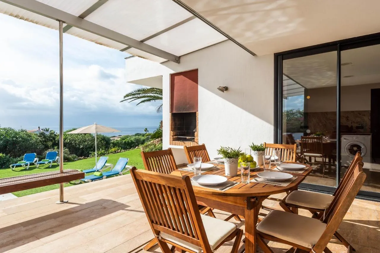 ביניבקה Villa Rosa 0*,